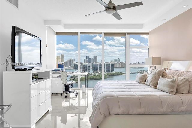 3370 Hidden Bay Drive 2210, Aventura, FL 33180