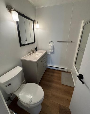 811 Heatherton DR, Covington, VA 24426