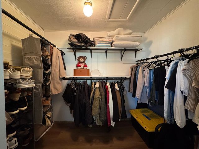 811 Heatherton DR, Covington, VA 24426