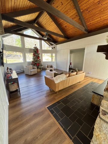 811 Heatherton DR, Covington, VA 24426