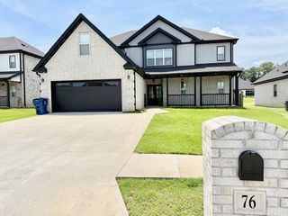 76 Corniche Cove, Maumelle, AR 72113