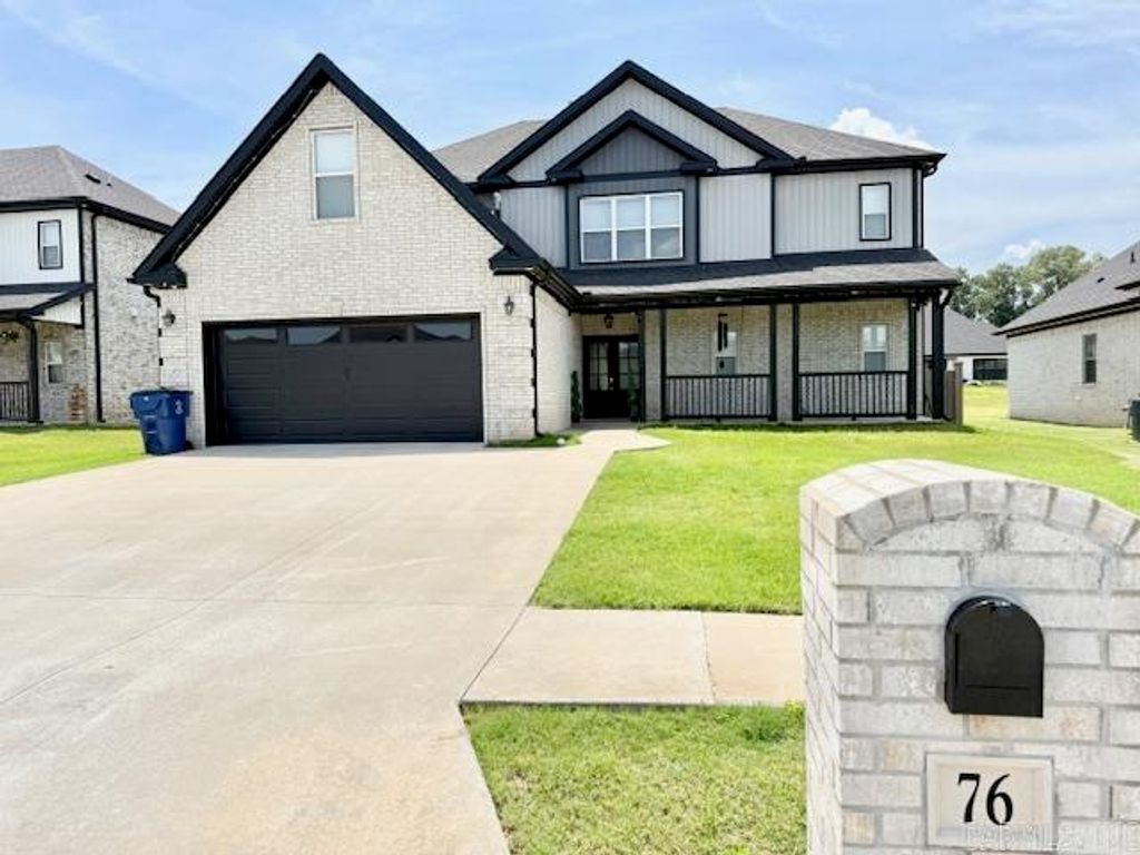 76 Corniche Cove, Maumelle, AR 72113