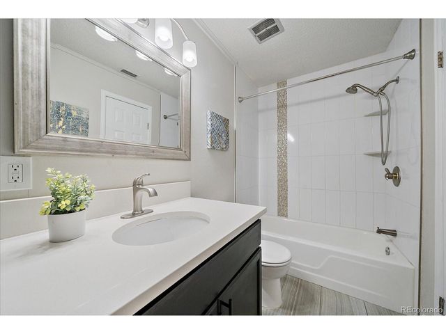 2365 E Geddes Ave 22-I, Littleton, CO 80122
