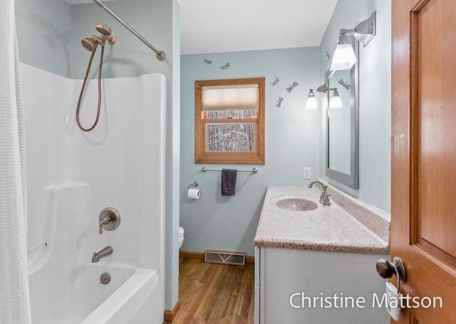 4074 W Roosevelt Road, Montague, MI 49437