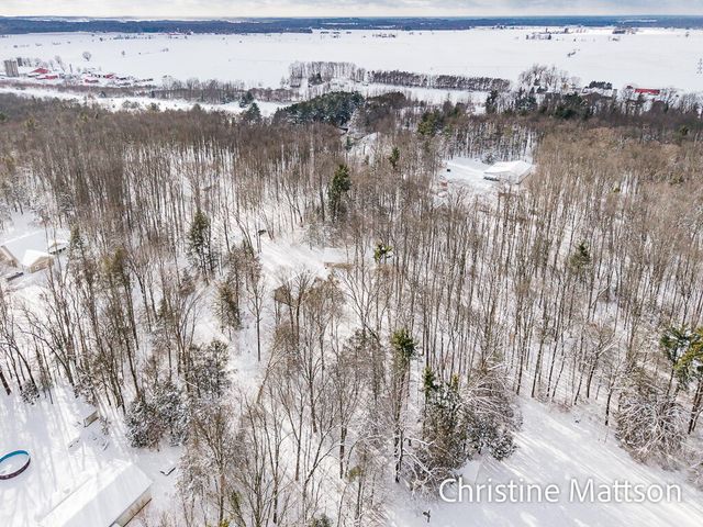 4074 W Roosevelt Road, Montague, MI 49437