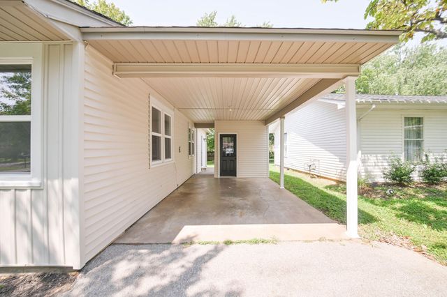 154 Iroquois Drive, Paducah, KY 42001
