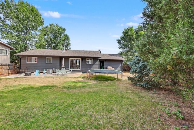 3623 SYCAMORE PL, Rapid City, SD 57702