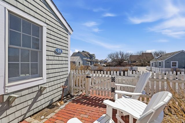 14 Hammock Pond Rd. 789, Mashpee, MA 02649