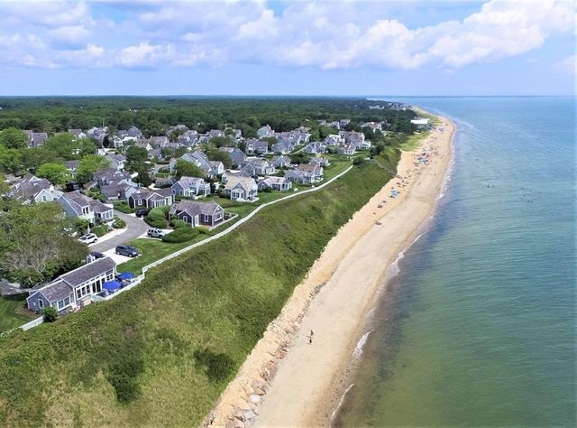 14 Hammock Pond Rd. 789, Mashpee, MA 02649