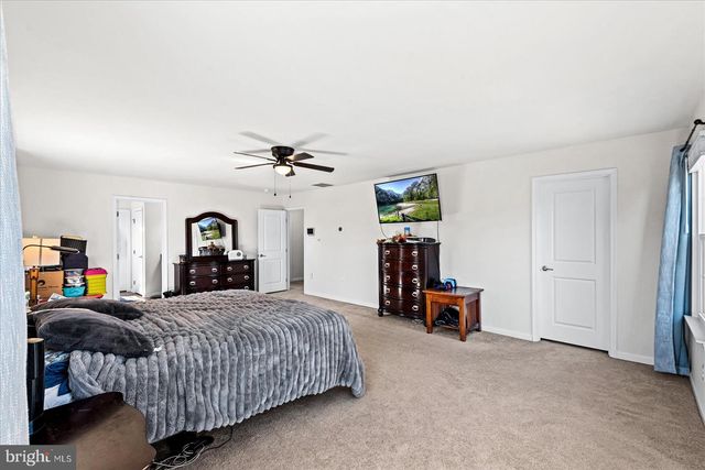 5 TAYLORS HILL WAY, Fredericksburg, VA 22405