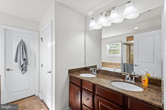 5 TAYLORS HILL WAY, Fredericksburg, VA 22405