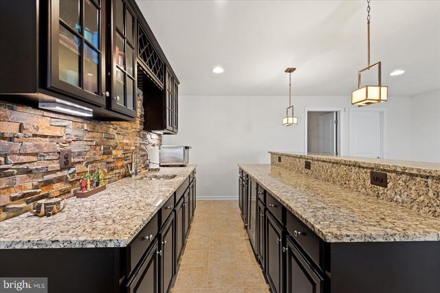 5 TAYLORS HILL WAY, Fredericksburg, VA 22405