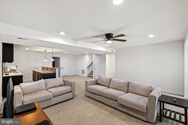 5 TAYLORS HILL WAY, Fredericksburg, VA 22405