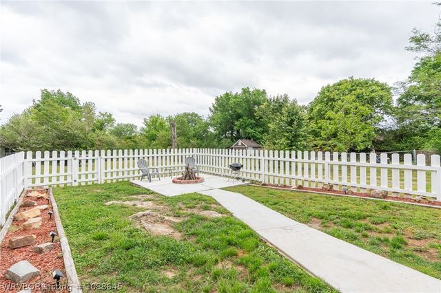614 Dawson Circle, Greenwood, AR 72936