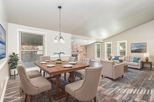 706 Greenhill Lane, Grand Prairie, TX 75052