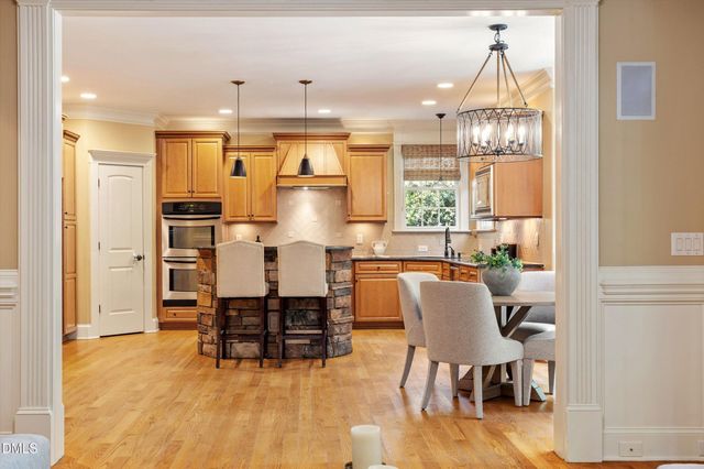 8107 Henderson Road, Apex, NC 27539