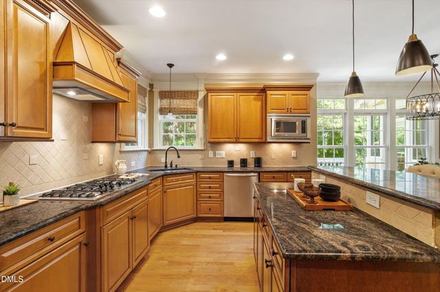 8107 Henderson Road, Apex, NC 27539