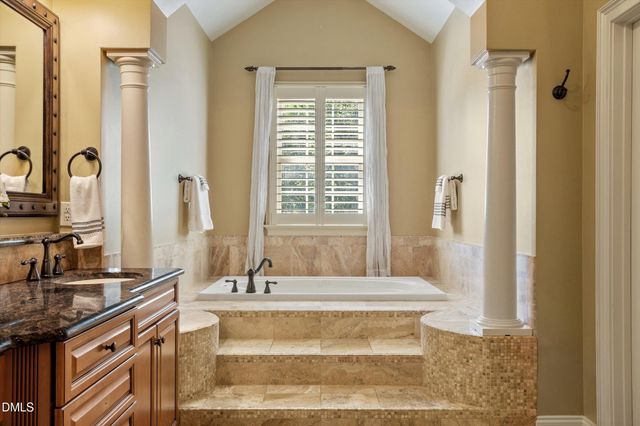 8107 Henderson Road, Apex, NC 27539