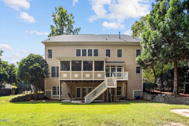 8107 Henderson Road, Apex, NC 27539