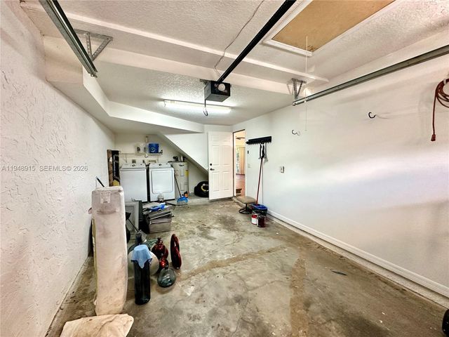 1013 Via Jardin 0, Riviera Beach, FL 33418