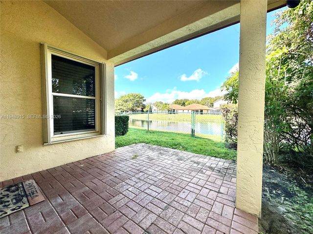 1013 Via Jardin 0, Riviera Beach, FL 33418