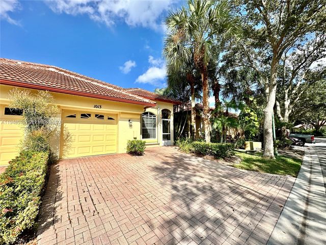 1013 Via Jardin 0, Riviera Beach, FL 33418