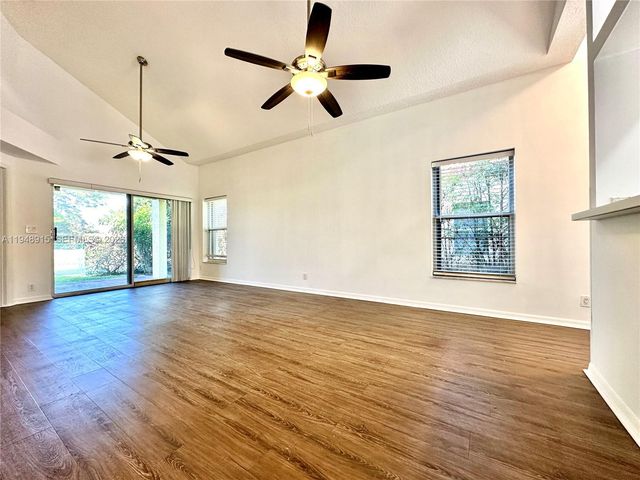 1013 Via Jardin 0, Riviera Beach, FL 33418