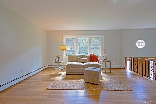 929 Centre Road, Rhinebeck, NY 12580