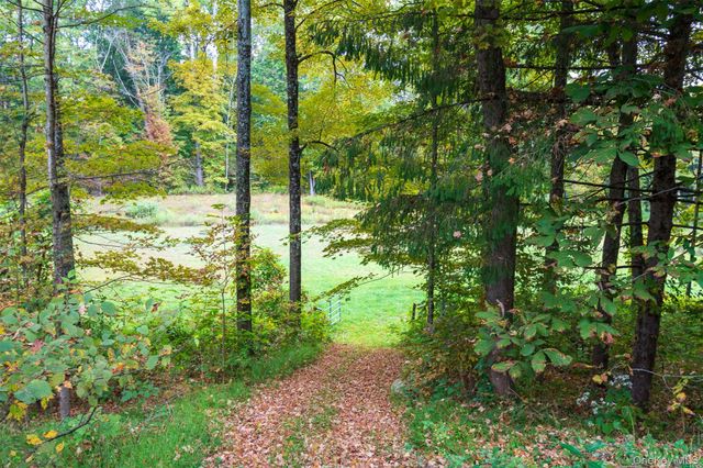 929 Centre Road, Rhinebeck, NY 12580