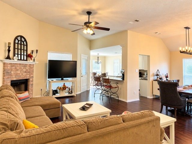 8813 Pheasant Run Drive, Rowlett, TX 75089