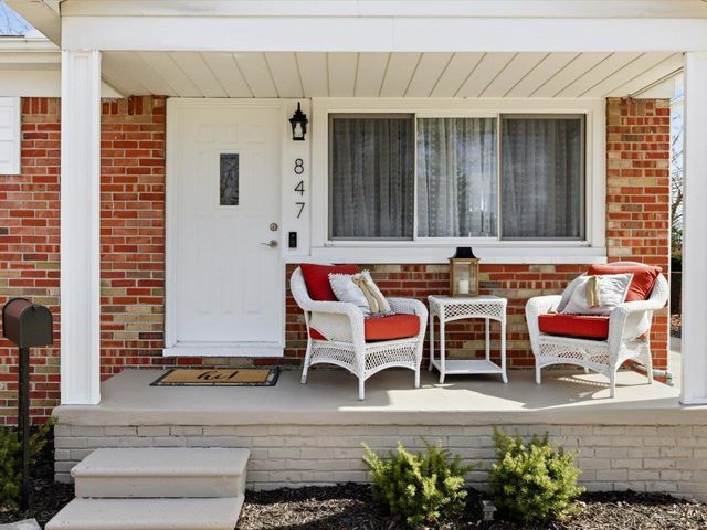 847 Carolina, Marysville, MI 48040