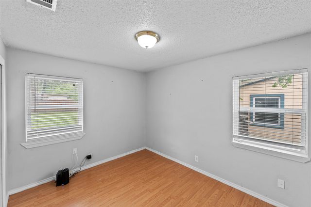221 Wallace Drive, Garland, TX 75041