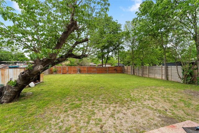 221 Wallace Drive, Garland, TX 75041