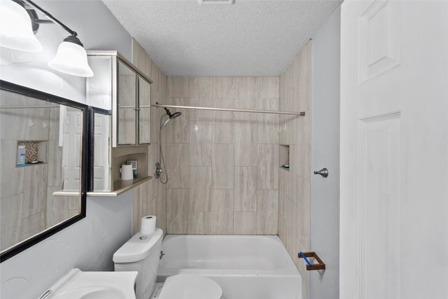 221 Wallace Drive, Garland, TX 75041