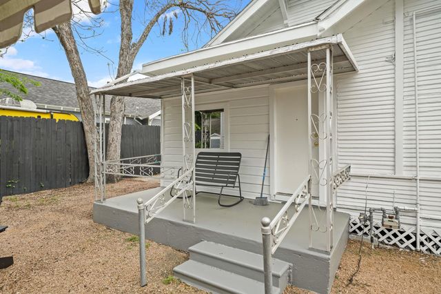 114 Redan Street, Houston, TX 77009