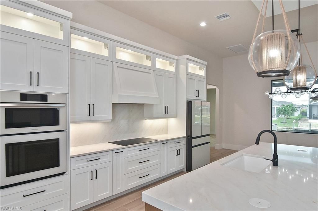 Image 14 of property listing at 1430 Mohawk PKWY, Cape Coral, FL 33914