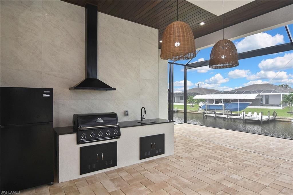 Image 22 of property listing at 1430 Mohawk PKWY, Cape Coral, FL 33914