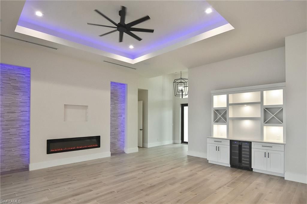 Image 5 of property listing at 1430 Mohawk PKWY, Cape Coral, FL 33914
