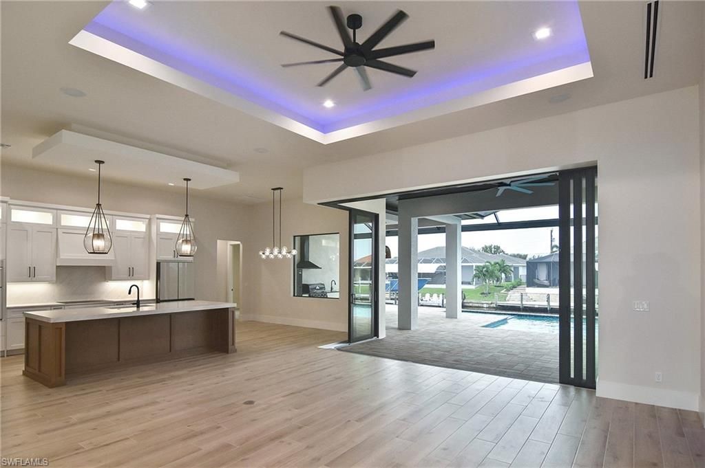 Image 8 of property listing at 1430 Mohawk PKWY, Cape Coral, FL 33914