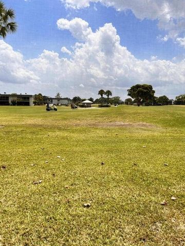 58 Normandy B, Delray Beach, FL 33484