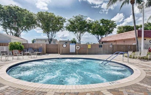 58 Normandy B, Delray Beach, FL 33484