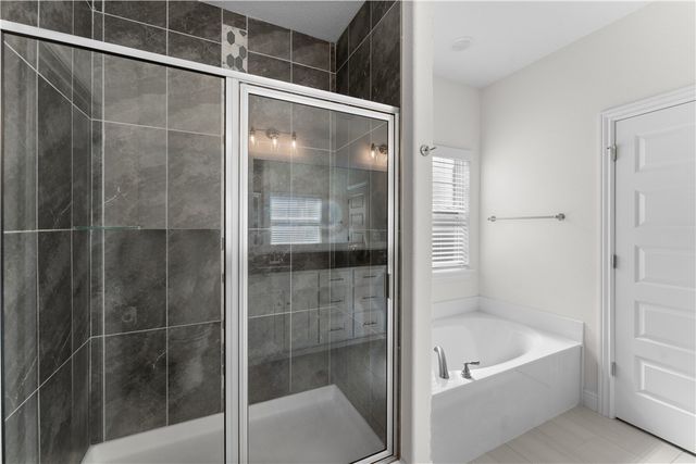 1911 Finnegan Street, Bentonville, AR 72713