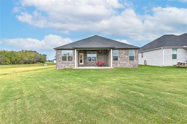 1911 Finnegan Street, Bentonville, AR 72713