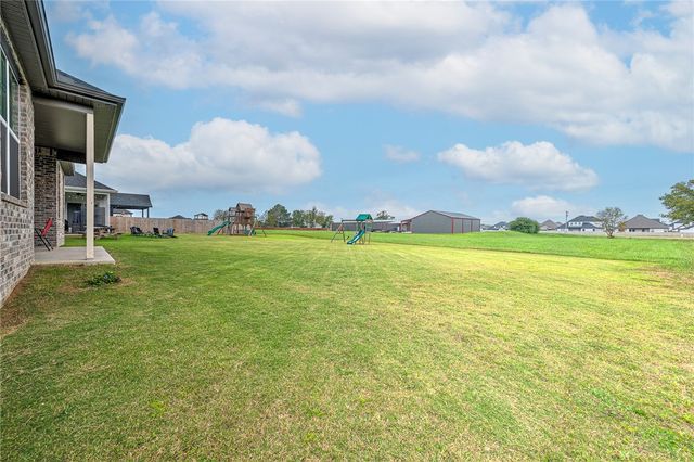 1911 Finnegan Street, Bentonville, AR 72713