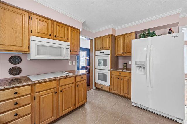 124 Broadmoor Trail, Perinton, NY 14450