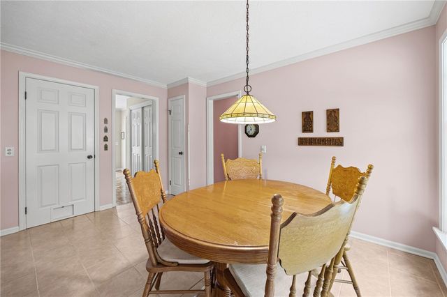 124 Broadmoor Trail, Perinton, NY 14450