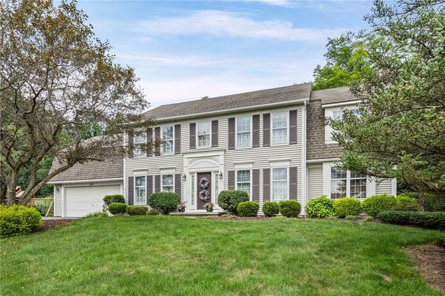 124 Broadmoor Trail, Perinton, NY 14450