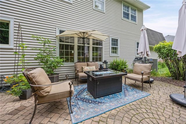124 Broadmoor Trail, Perinton, NY 14450