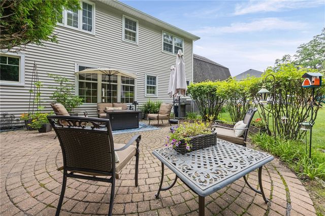 124 Broadmoor Trail, Perinton, NY 14450