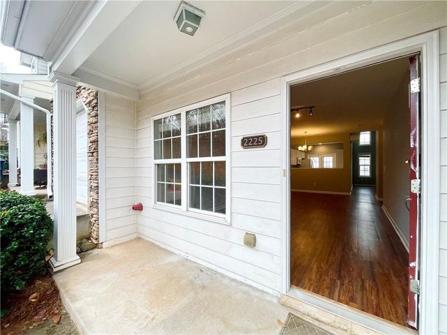 2225 Hoskin NW Court 7, Kennesaw, GA 30144